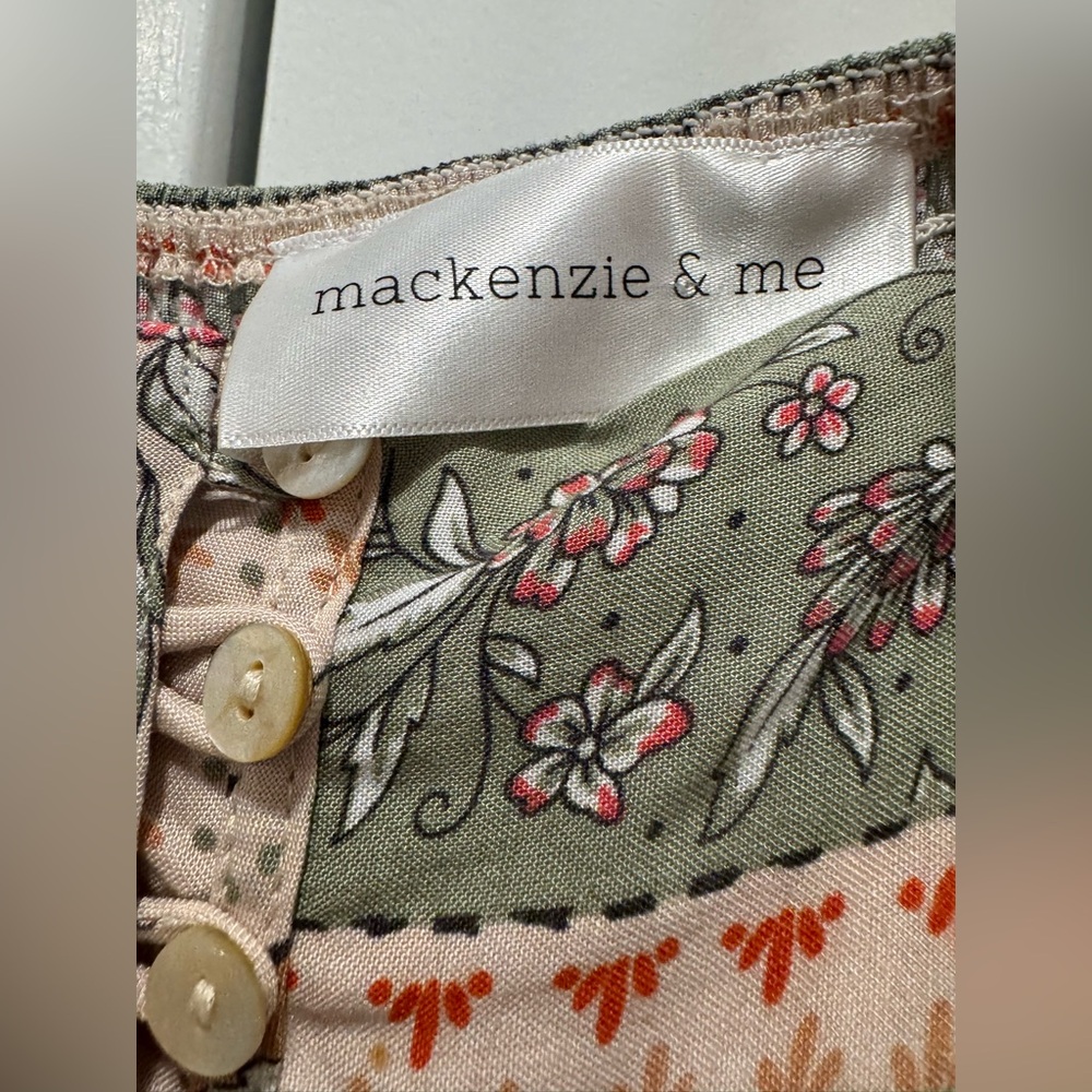 Floral Maxi Dress in Cream and Green - Picture 4 of 9